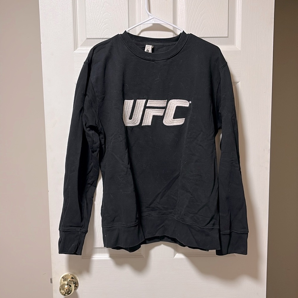 UFC WOMEN'S ROARING GLORY CREW SWEATSHIRT 🖤🩶